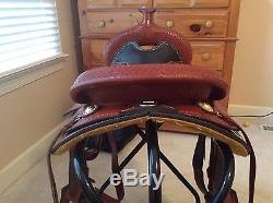 Crates Round Skirt Reining saddle 16 seat Beautiful