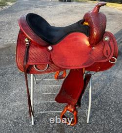 Crates Western Saddle