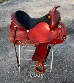 Crates Western Saddle