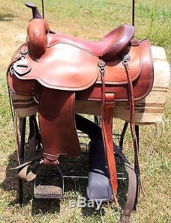 Crates Western Saddle with Full Tack