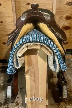 Crates model 2416 16 Western Show Saddle