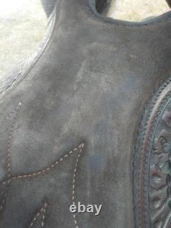 Crates western trail ranch saddle 15 1/2 model #150 + breast collar & chinch