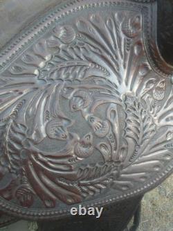 Crates western trail ranch saddle 15 1/2 model #150 + breast collar & chinch