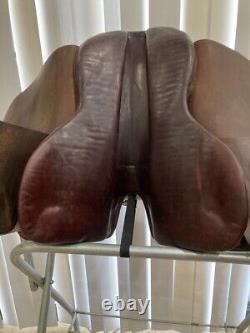 Crump SaddleSeat Saddle 19.5 Equitation saddle