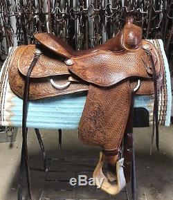 Custom Cowboy Equipment Cow Horse Saddle 16 reining