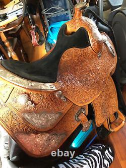 Custom Dale Chavez Western Show Saddle withSilver 16.5 (Pleasure, Trail, HMS)