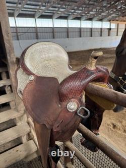 Custom Double C Western Barrel Saddle With Alligator Seat