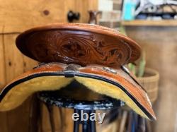 Custom Saddle 16 Saddle