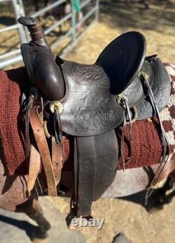 D. E Walker Visalia antique Collector Saddle