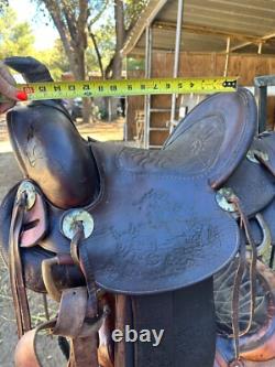 D. E Walker Visalia antique Collector Saddle