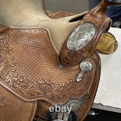 Dale Chavez 16 Saddle