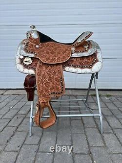 Dale Chavez Rio 16.5 Western Show Saddle