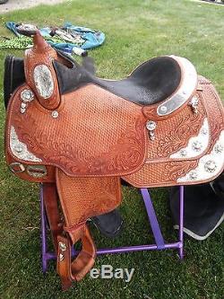 Dale Chavez Show saddle 16 Seat Lots of silver