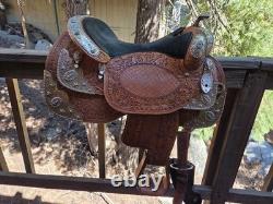 Dale Chavez Western Pleasure Show Saddle 15 in