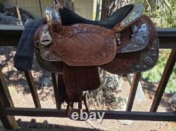 Dale Chavez Western Pleasure Show Saddle 15 in