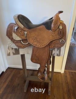 Dale Chavez Western Show Saddle 16