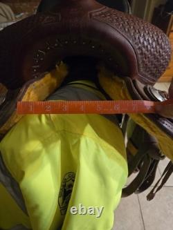 Diamond K 17 western saddle