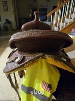 Diamond K 17 western saddle