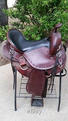 Dixieland Custom Gaited Saddle 17 Seat Matching Saddle Bags Wool Saddle Pad