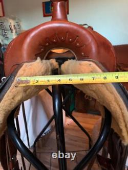 Dixieland Western Saddle 16 Gaited Horse Trail