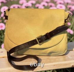 Dooney Bourke Bone Butter Cream Florentine Toledo Leather Saddle Messenger Bag