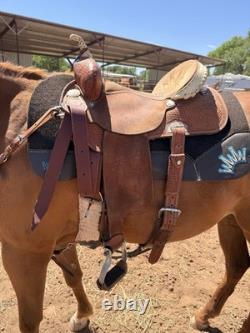 Double J Saddlery Barrel Saddle 14.5 Inch Used