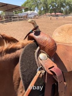 Double J Saddlery Barrel Saddle 14.5 Inch Used