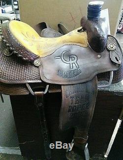Double j roping saddle