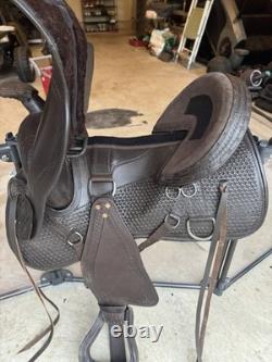 EDIX Santos Western saddle with EDIX saddle Pad