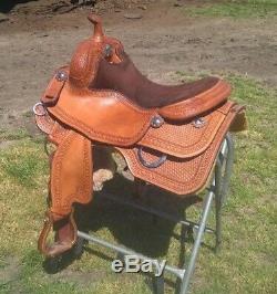 Elite (Silver Mesa) show reining pleasure Saddle 17 padded seat lightly used