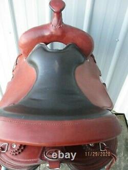 Fabtron Cross Trail Western Saddle Excellent For Endurance 16 Seat