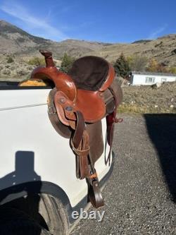 Fabtron Lady's Trail Western Lightweight Saddle 15