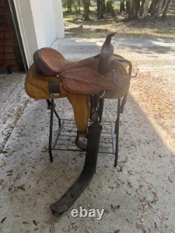 Fabtron Western Saddle