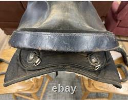 Fabtron Western Trail Horse Saddle with Stirrups. Brown leather