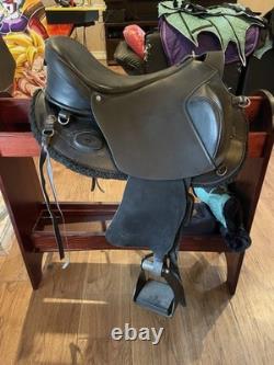 Ghost Saddle Quevis Piccolo Western Skirts