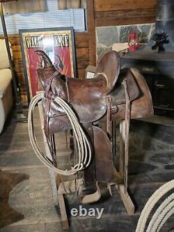 Gorgeous Vintage Leather Barrel Racing Western Saddle 13.5 Inch Seat