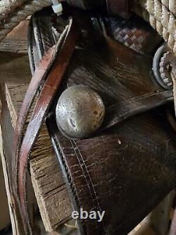 Gorgeous Vintage Leather Barrel Racing Western Saddle 13.5 Inch Seat