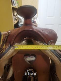 Gorgeous Western 17 Saddle Hereford Hand Tooled With Silver Tex Tan By Yoakum