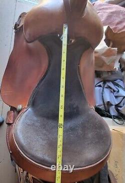 Guffey Western Saddle 16 Short Fenders