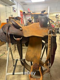 HR Brown Leather Roping Western Saddle 16 in Traditional Design with Stirrups