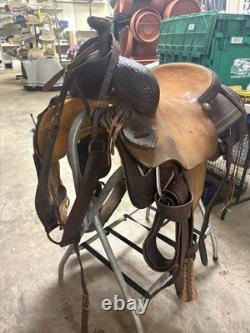 HR Brown Leather Roping Western Saddle 16 in Traditional Design with Stirrups
