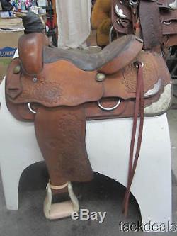 Hereford Tex Tan Roping Saddle 15 Used & Solid Team Roper