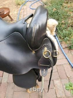 Highbank by Circle Y Endurance Trail Saddle, Western, 17 Regular Tree