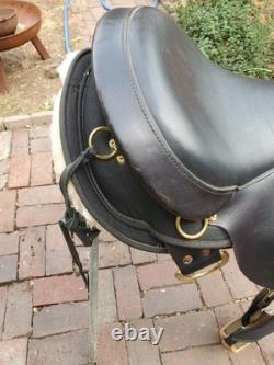 Highbank by Circle Y Endurance Trail Saddle, Western, 17 Regular Tree