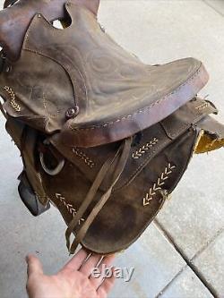 Horse Saddle 15.5 Leather Equestrian Western Suede Beautiful Leather Stitched 6