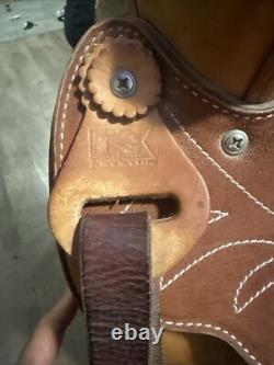 Horse Saddle Keyston Brothers Western Rodeo Cowboy NFR Cowboy Barrel Racing