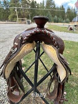 Horse Tack 15 1/2 Circle Y Equitation Western Show Saddle