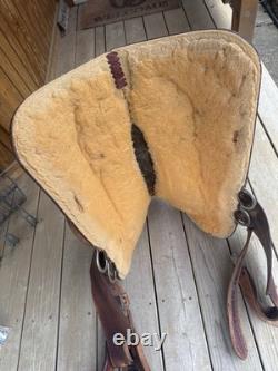 Horse Tack 15 1/2 Crates Western Show Saddle
