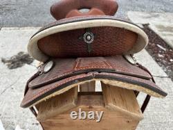 Horse Tack 15 1/2 The American Western Barrel Racing Saddle