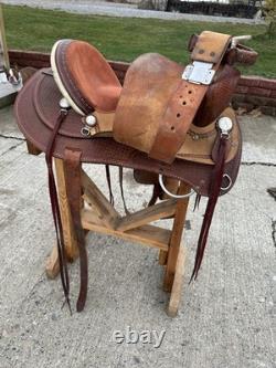 Horse Tack 15 1/2 The American Western Barrel Racing Saddle